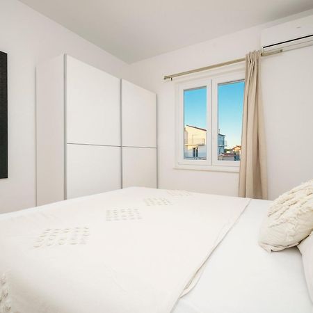 Apartments Tomic Vodice Ngoại thất bức ảnh