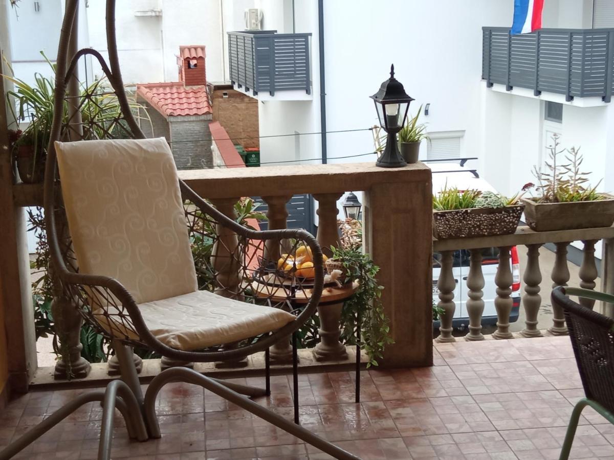 Apartments Tomic Vodice Ngoại thất bức ảnh