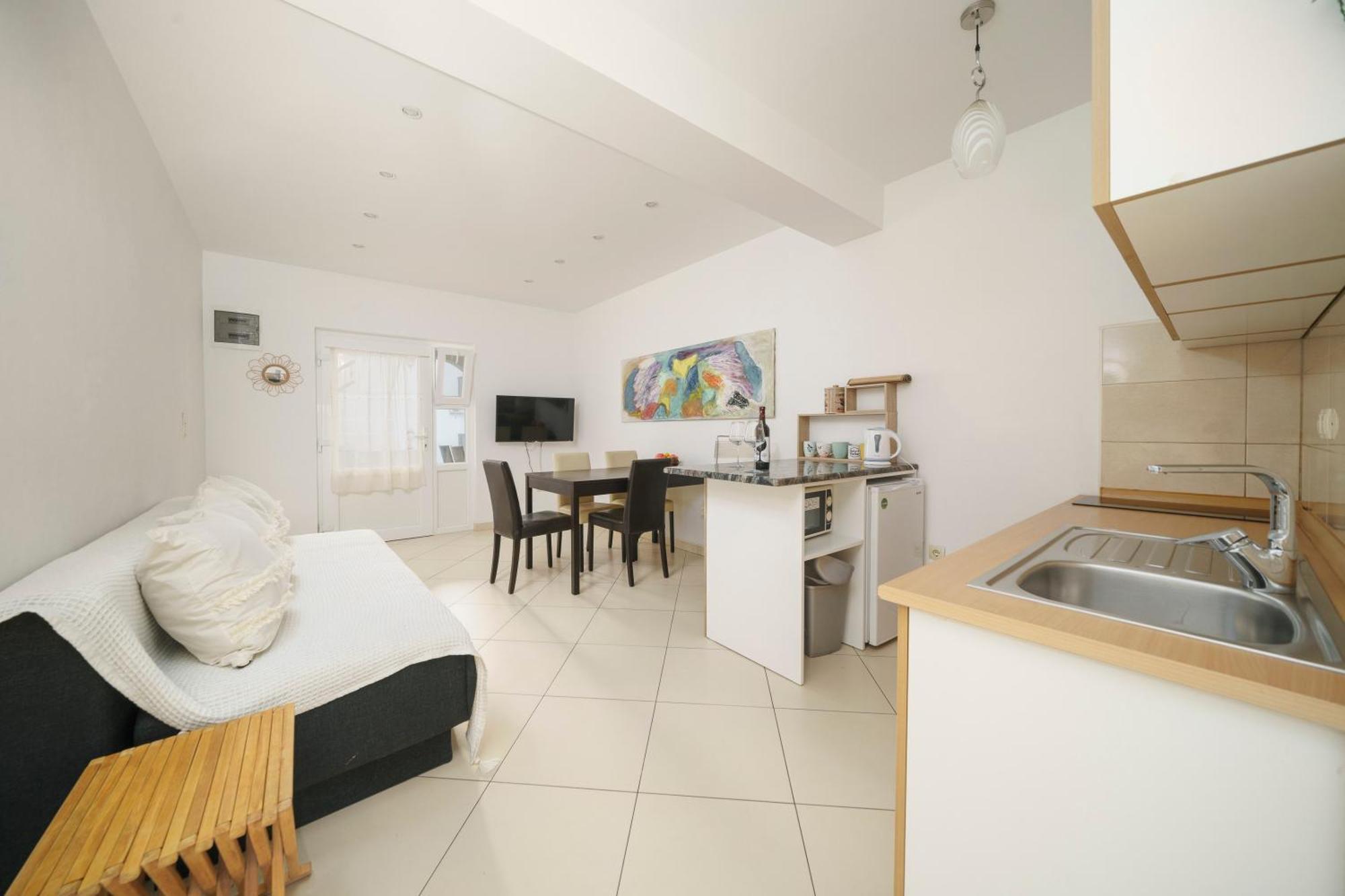 Apartments Tomic Vodice Ngoại thất bức ảnh