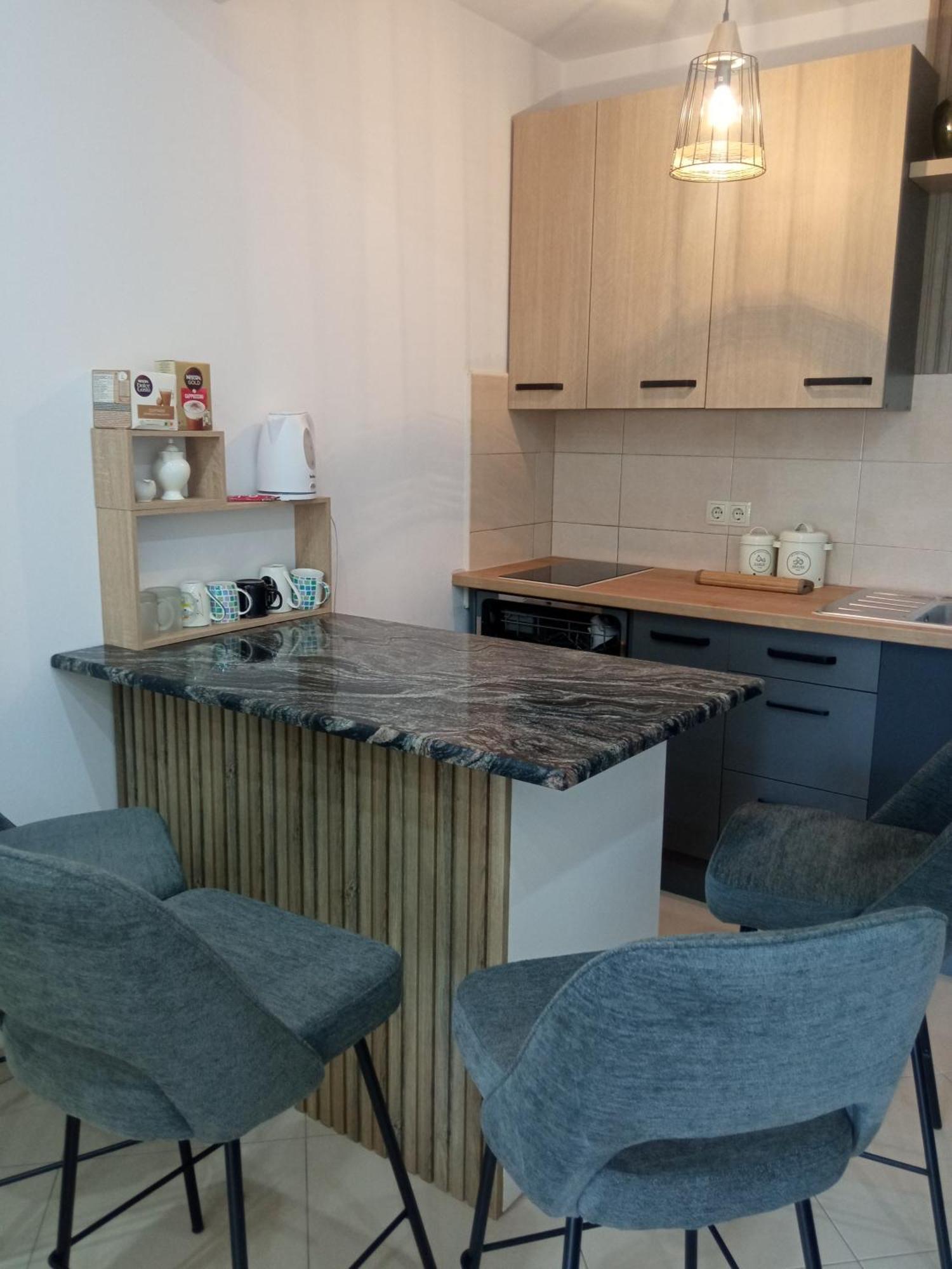 Apartments Tomic Vodice Ngoại thất bức ảnh